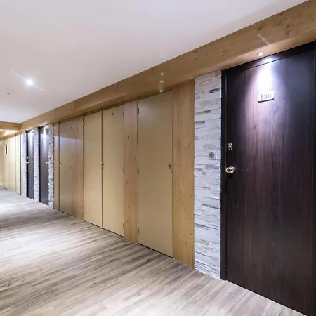 Le France - 2 Pieces + 6 Pers - Le France - 830fr - Plagne Centre Mae-1474 Apartmán