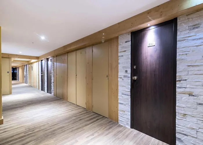 Le France - 2 Pieces + 6 Pers - Le France - 830fr - Plagne Centre Mae-1474 Apartmán