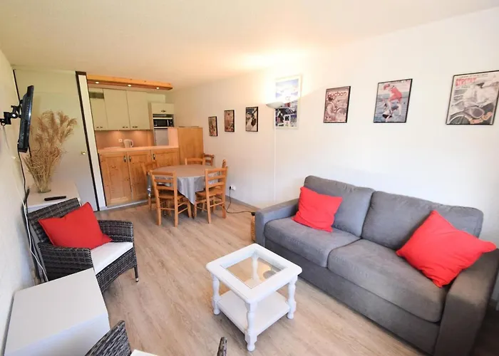 Le France - 2 Pieces + 6 Pers - Le France - 830fr - Plagne Centre Mae-1474 La Plagne